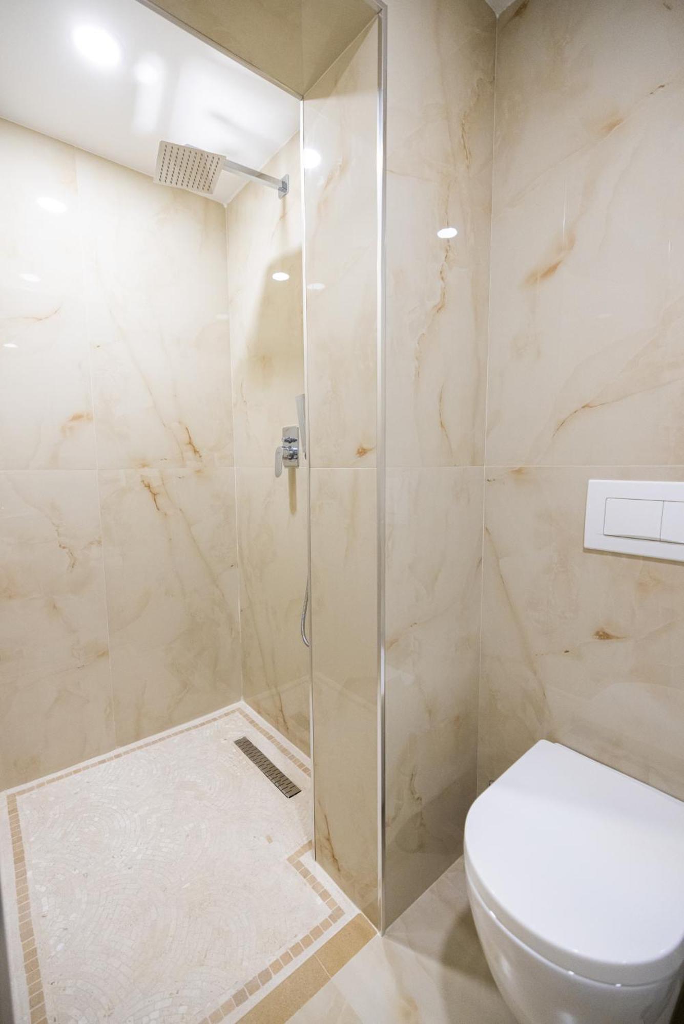 Vlorë Green Boutique Hotel מראה חיצוני תמונה